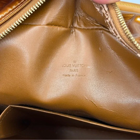 Louis Vuitton Monogram Vernis Handbag - Picture 10 of 15